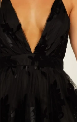 Promenade Maxi Dress - BLACK -US Dress Sales Shop promenade maxi dress black close up 95678.1579130899